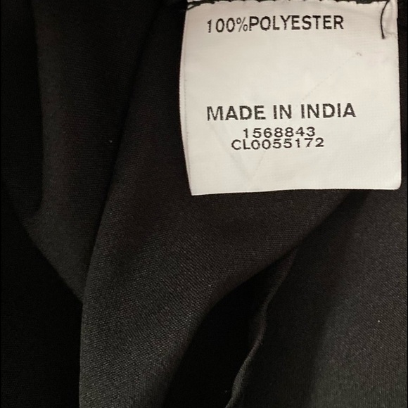 Eshakti Size 1x Chevron Red Heart Print Crepe Ruffle Black Trim Shirt - Picture 16 of 16